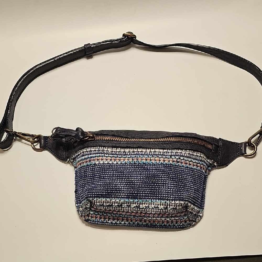 Sundance hip bag